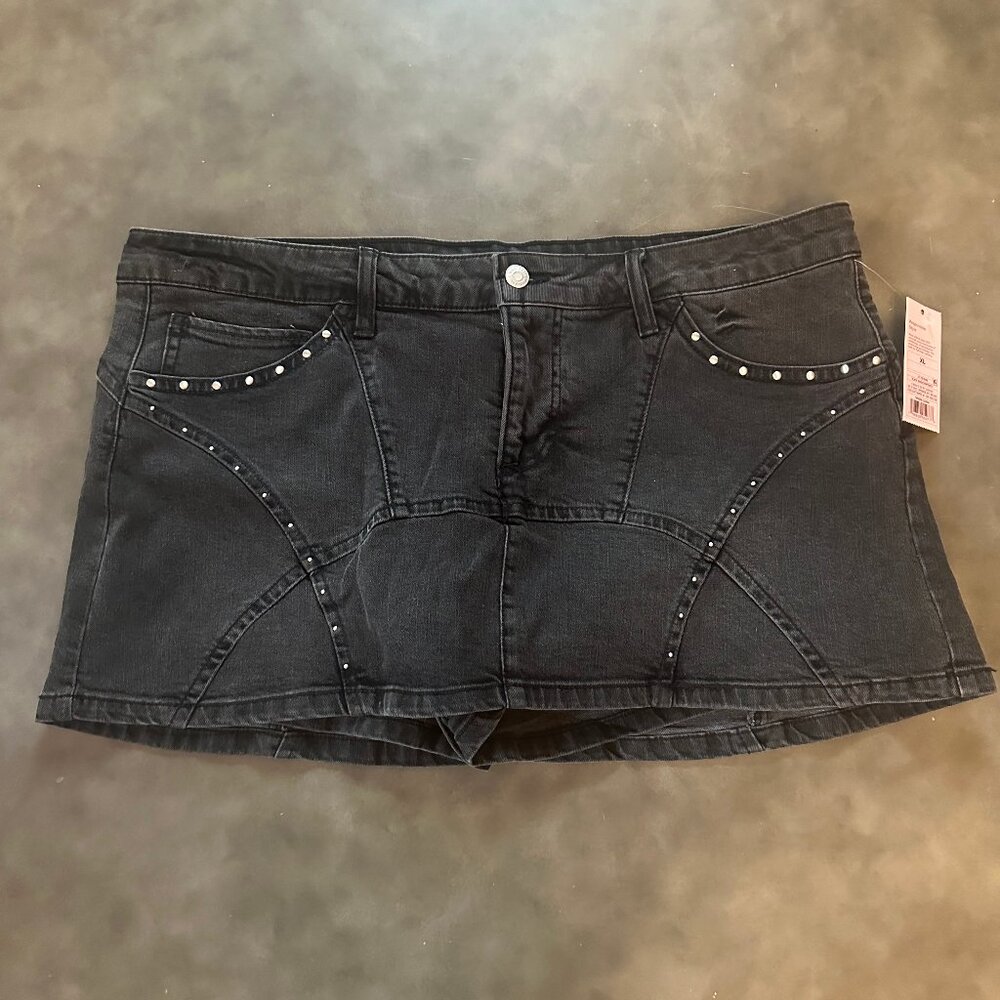 Wild Fable Gray Wash Studded Skort